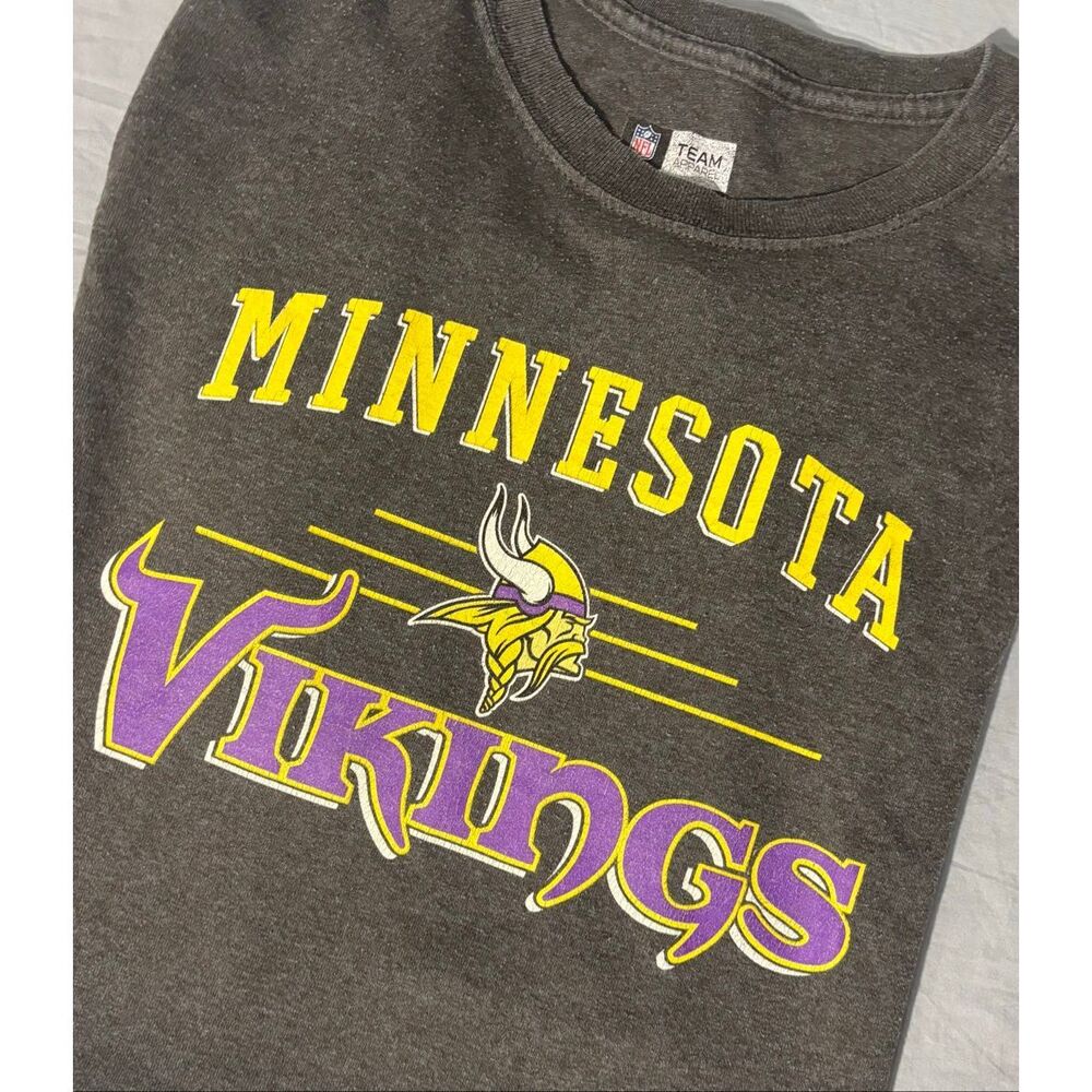 NFL Team Apparel Minnesota Vikings T Shirt Gray Size XL Short Sleeve